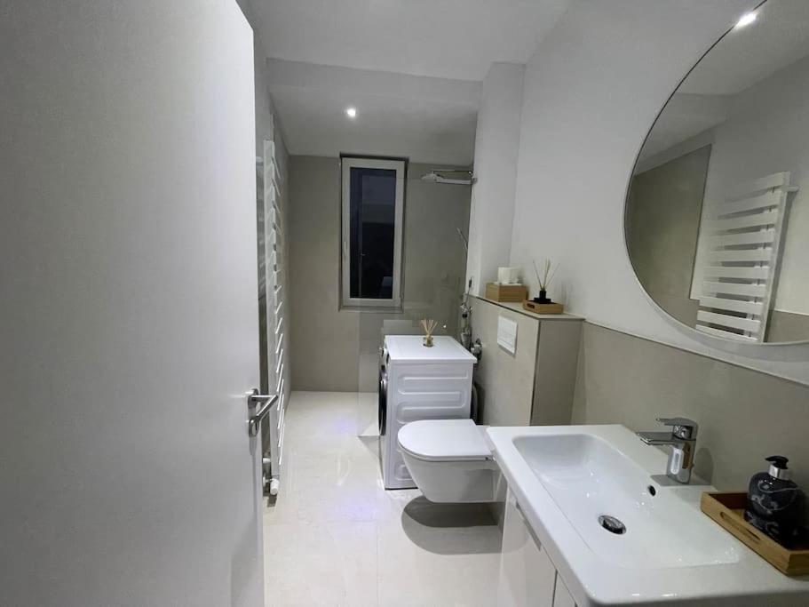70qm - 3 - Free Parking - - Mallibase *