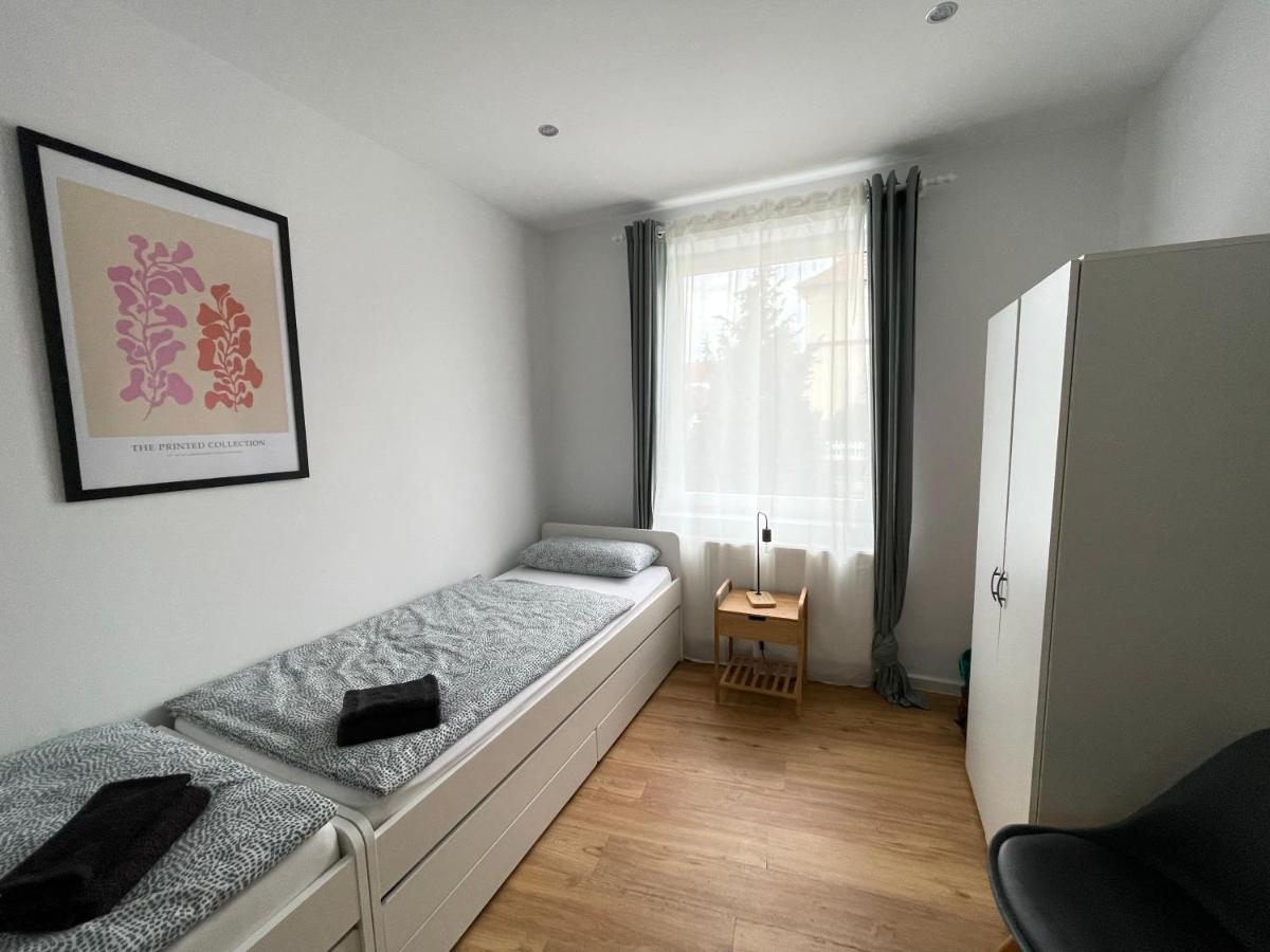 70qm - 3 - Free Parking - - Mallibase Apartment *